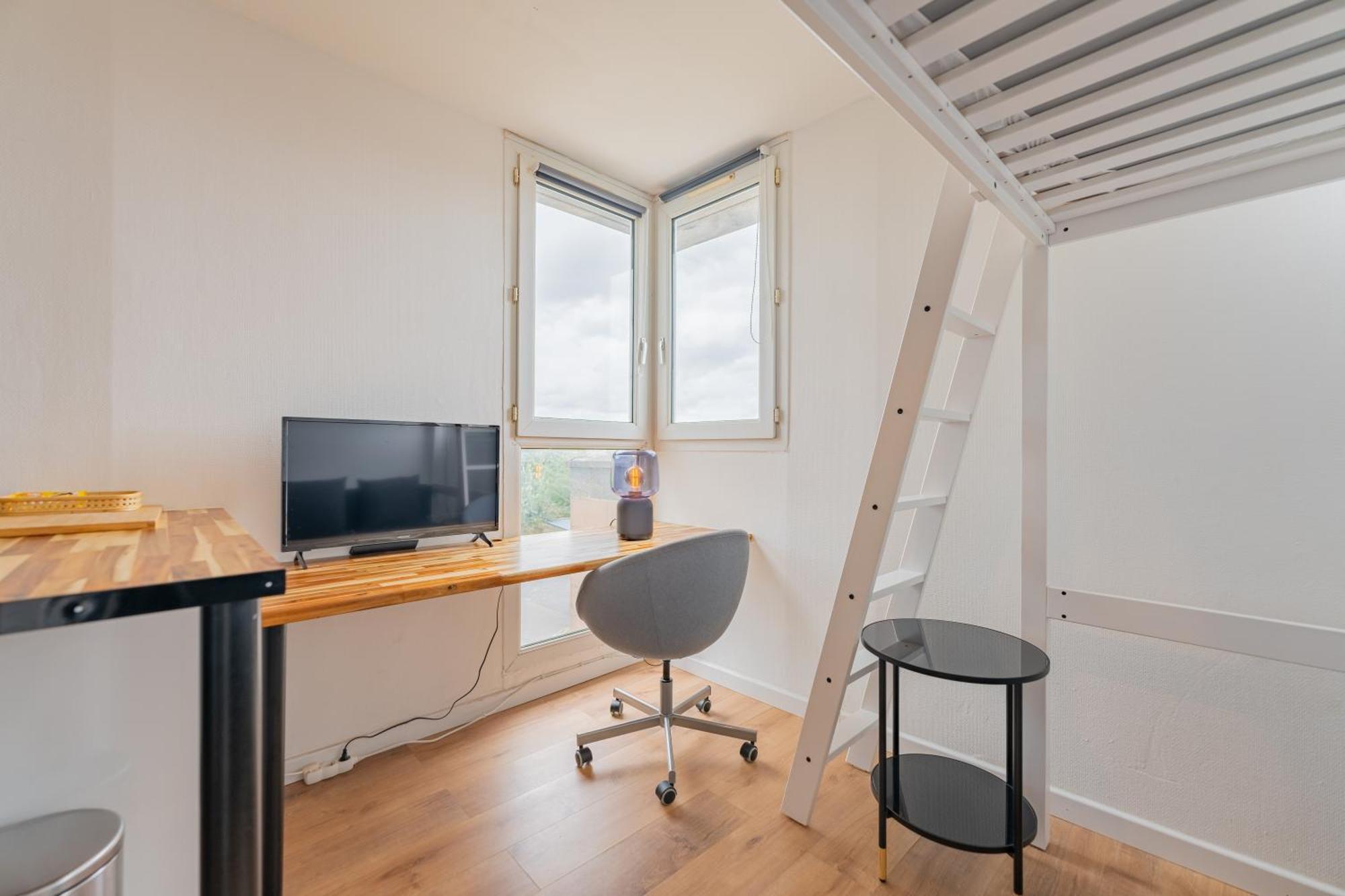 Apartmán Charlemagne - Studio Confortable Avec Parking Gratuit - Quelques Pas De La Gare, Cuisine, Wifi Arras Exteriér fotografie