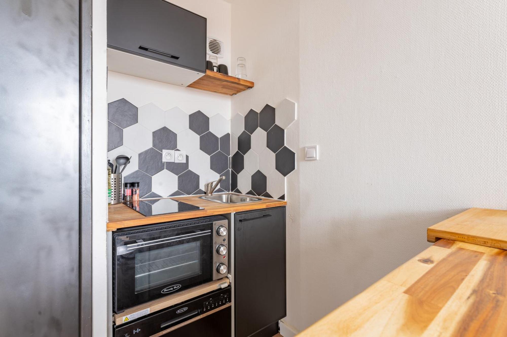 Apartmán Charlemagne - Studio Confortable Avec Parking Gratuit - Quelques Pas De La Gare, Cuisine, Wifi Arras Exteriér fotografie