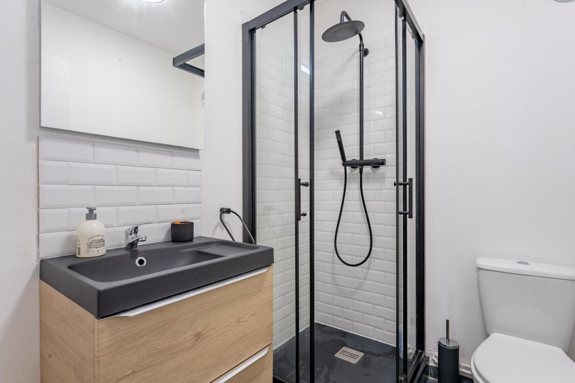 Apartmán Charlemagne - Studio Confortable Avec Parking Gratuit - Quelques Pas De La Gare, Cuisine, Wifi Arras Exteriér fotografie
