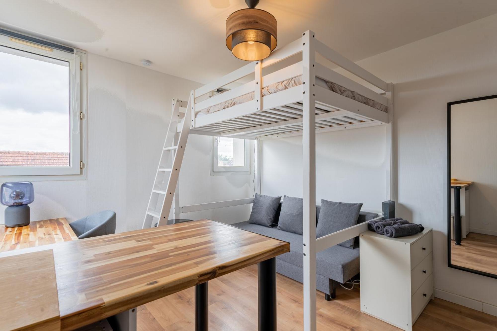 Apartmán Charlemagne - Studio Confortable Avec Parking Gratuit - Quelques Pas De La Gare, Cuisine, Wifi Arras Exteriér fotografie