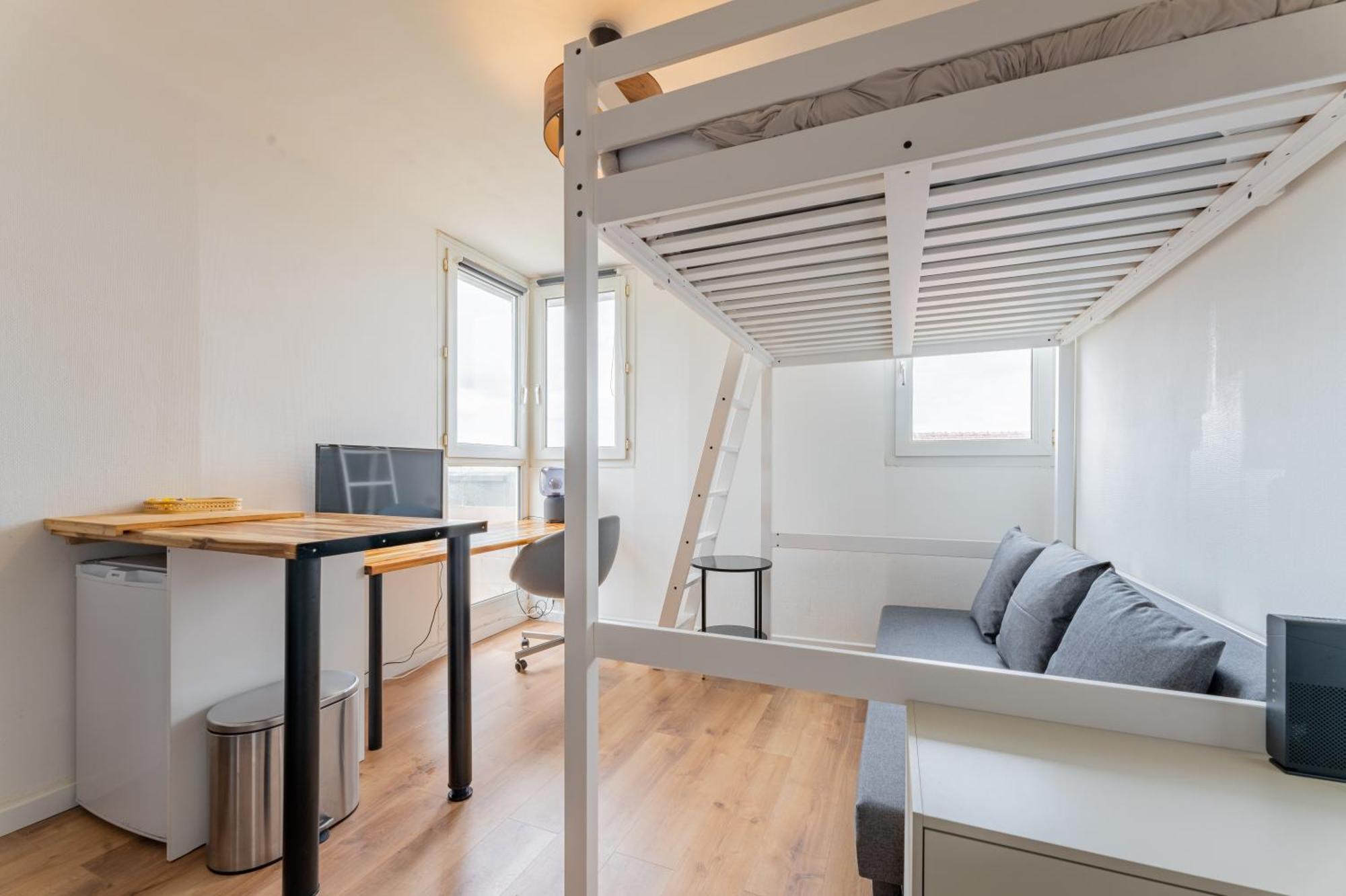 Apartmán Charlemagne - Studio Confortable Avec Parking Gratuit - Quelques Pas De La Gare, Cuisine, Wifi Arras Exteriér fotografie