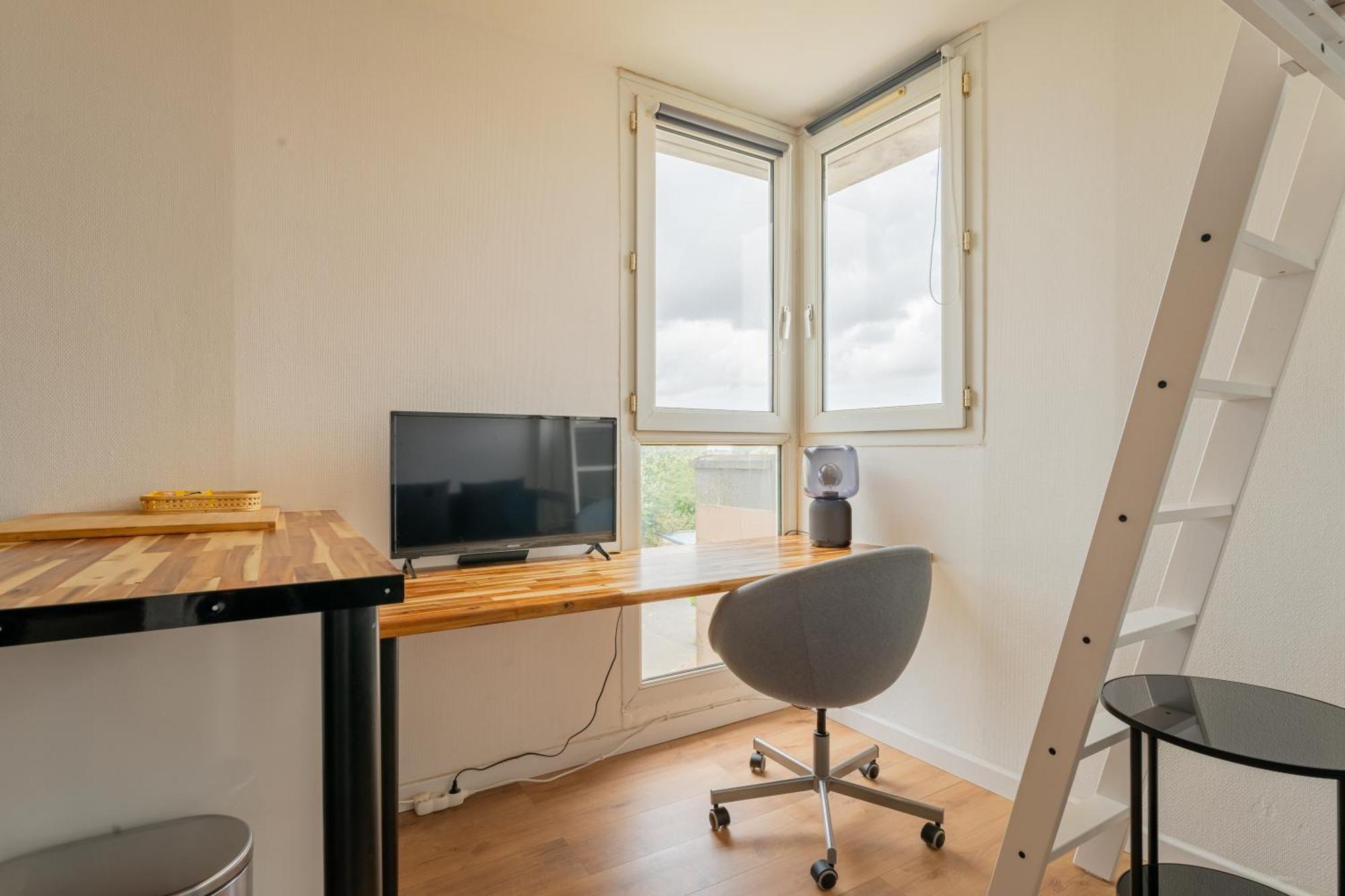Apartmán Charlemagne - Studio Confortable Avec Parking Gratuit - Quelques Pas De La Gare, Cuisine, Wifi Arras Exteriér fotografie