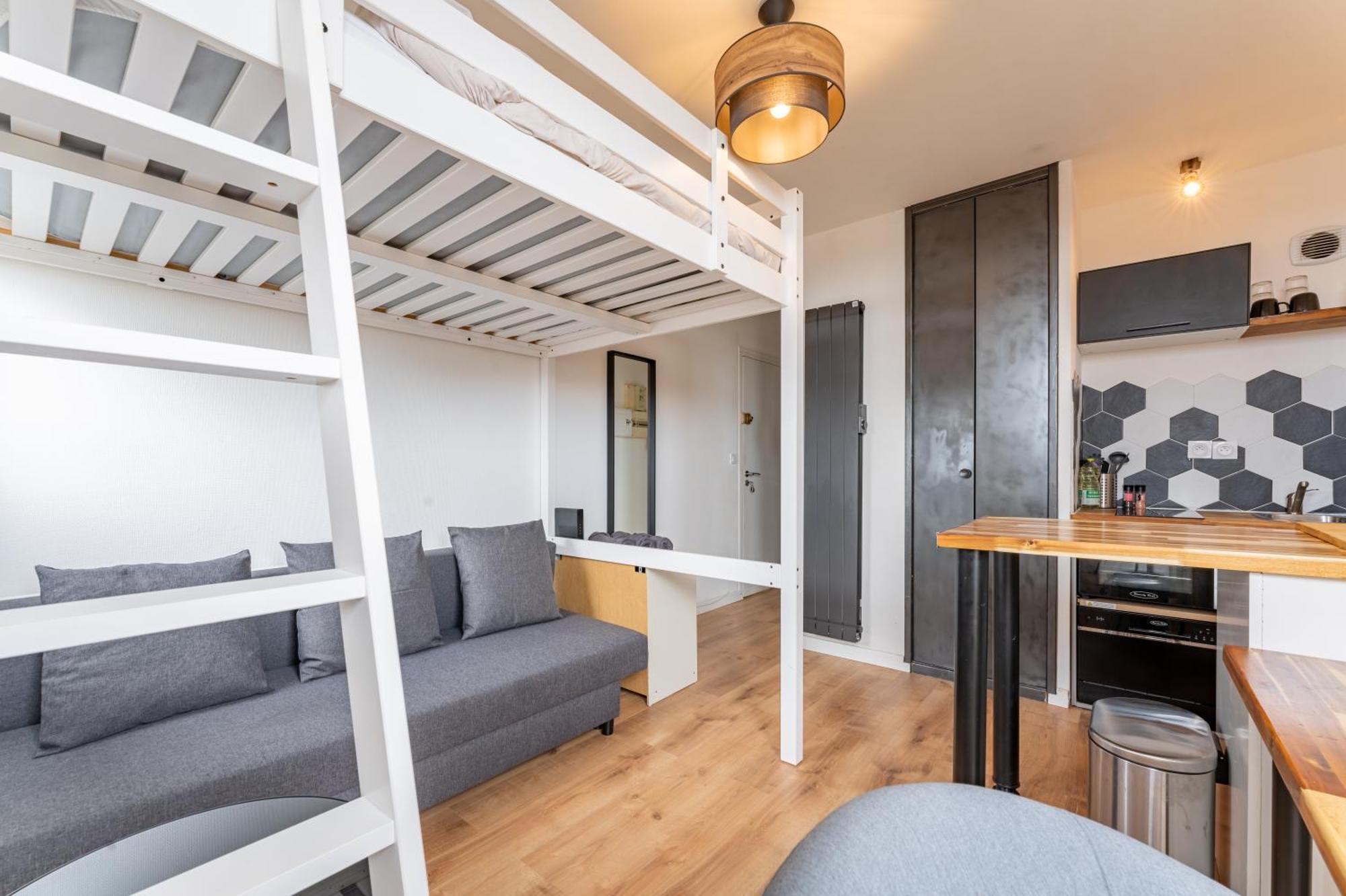 Apartmán Charlemagne - Studio Confortable Avec Parking Gratuit - Quelques Pas De La Gare, Cuisine, Wifi Arras Exteriér fotografie